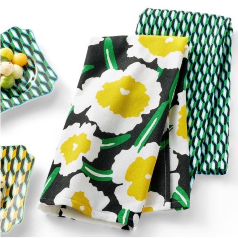 NWT DVF for Target Arrow Geo/Yellow Poppy 2 Kitchen Towels